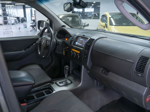 Nissan Pathfinder SE +Hi-Fi audio, 2.5 л, АТ, 2009 фото 14