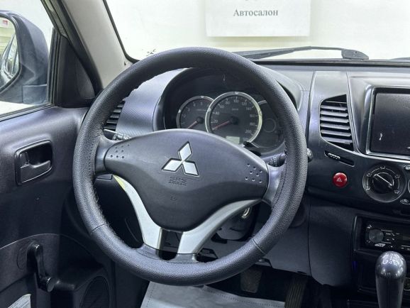 Mitsubishi L200 Invite, 2.5 л, МТ, 2014 фото 13