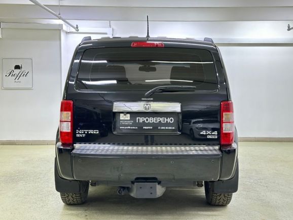 Dodge Nitro, 2.8 л, АТ, 2008 фото 7