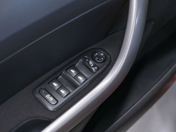 Peugeot 308 Allure, 1.6 л, АТ, 2012 фото 9