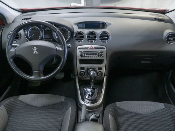 Peugeot 308 Allure, 1.6 л, АТ, 2012 фото 16