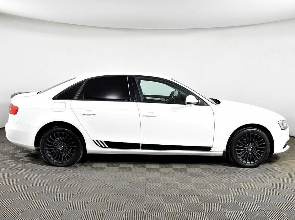 Audi A4, 2.0 л, Робот, 2012 фото 11