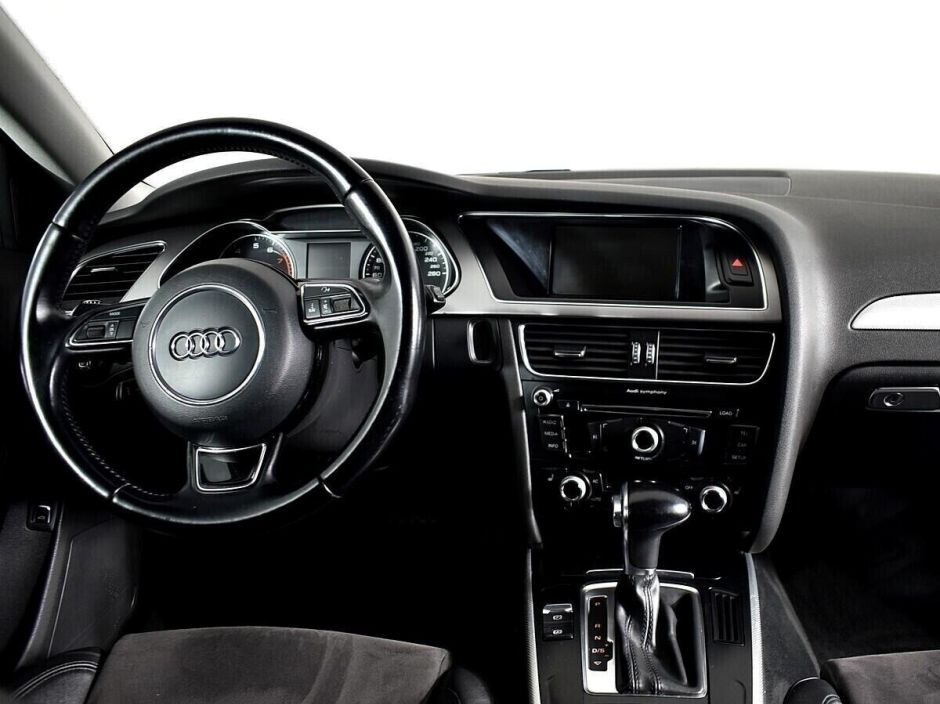 Audi A4, 2.0 л, Робот, 2012 фото 12