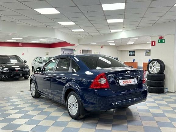 Ford Focus Ghia Special Edition, 1.6 л, АТ, 2011 фото 7