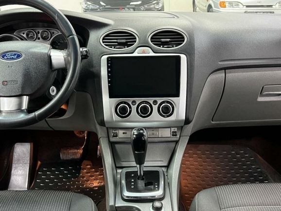 Ford Focus Ghia Special Edition, 1.6 л, АТ, 2011 фото 9