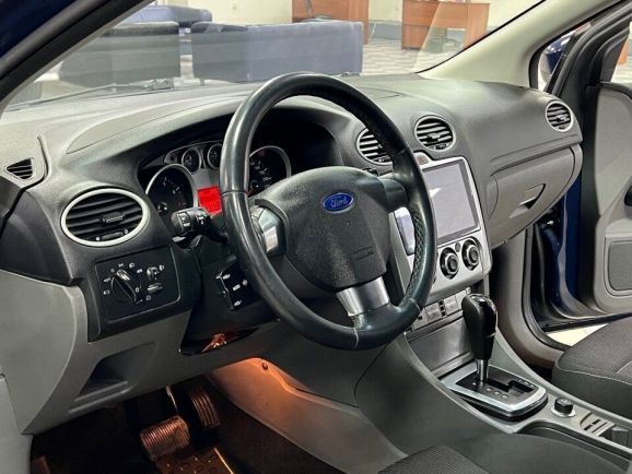 Ford Focus Ghia Special Edition, 1.6 л, АТ, 2011 фото 10