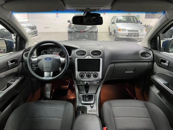 Ford Focus Ghia Special Edition, 1.6 л, АТ, 2011 фото 11