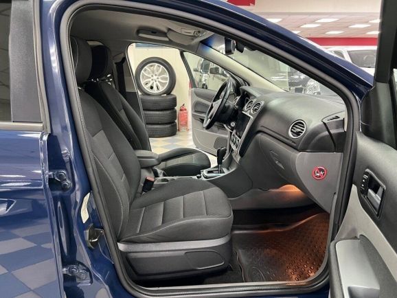 Ford Focus Ghia Special Edition, 1.6 л, АТ, 2011 фото 16