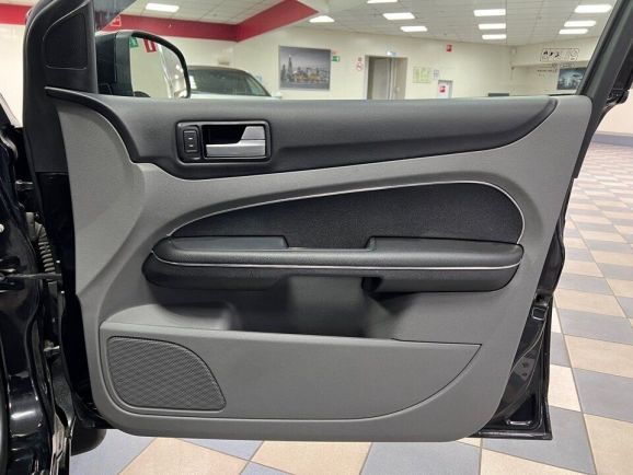 Ford Focus Comfort, 1.6 л, МТ, 2009 фото 1