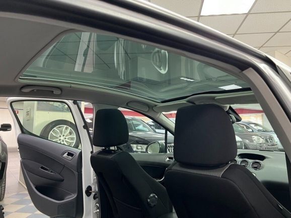 Peugeot 308 Premium Pack, 1.6 л, АТ, 2010 фото 10