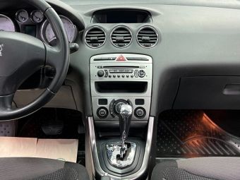 Peugeot 308 Premium Pack, 1.6 л, АКПП, 2010 фото 11
