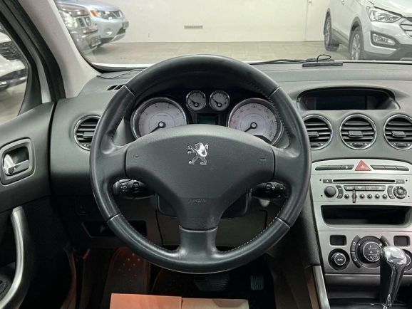 Peugeot 308 Premium Pack, 1.6 л, АТ, 2010 фото 12