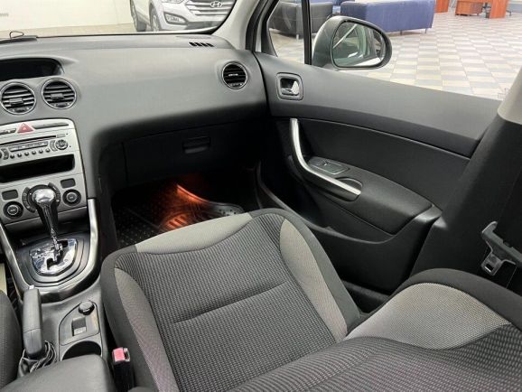 Peugeot 308 Premium Pack, 1.6 л, АТ, 2010 фото 22