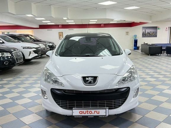 Peugeot 308 Premium Pack, 1.6 л, МТ, 2011 фото 5