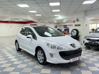 Peugeot 308 Premium Pack, 1.6 л, МКПП, 2011 фото 7