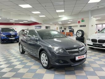 Opel Astra, 1.8 л, АКПП, 2010 фото 7