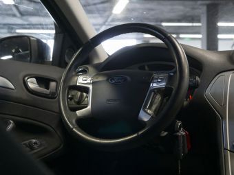 Ford Mondeo Ghia, 2.0 л, МКПП, 2009 фото 11