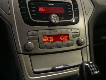 Ford Mondeo Ghia, 2.0 л, МКПП, 2009 фото 14