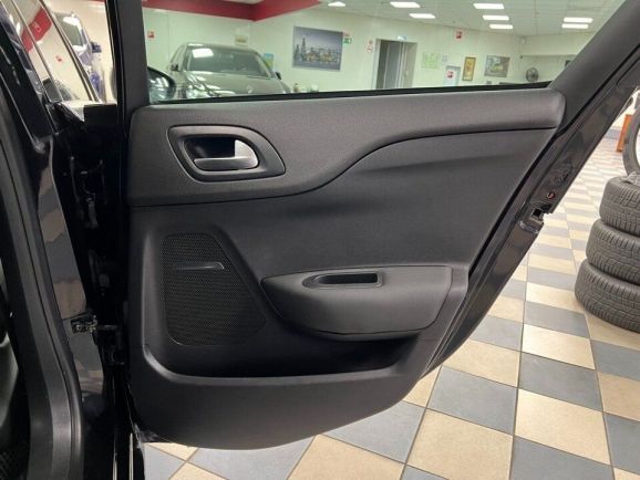 Citroen DS4 Be Chic, 1.6 л, АТ, 2012 фото 1