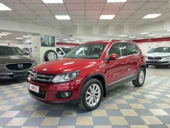 Volkswagen Tiguan Sport&Style, 2.0 л, АКПП, 2011 фото 3