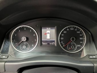 Volkswagen Tiguan Sport&Style, 2.0 л, АКПП, 2011 фото 11