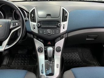 Chevrolet Cruze LT, 1.8 л, АКПП, 2014 фото 10