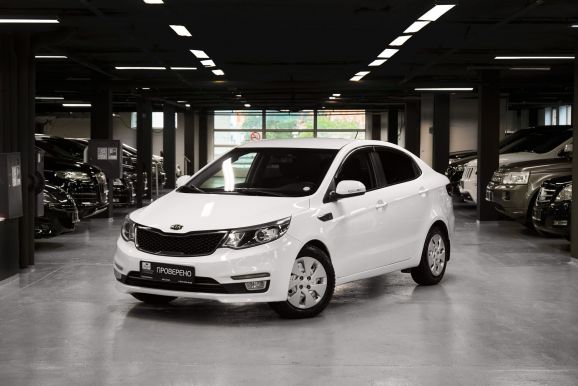 Kia Rio Premium, 1.6 л, АТ, 2015 фото 3