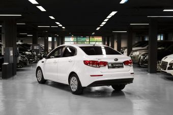 Kia Rio Premium, 1.6 л, АКПП, 2015 фото 6