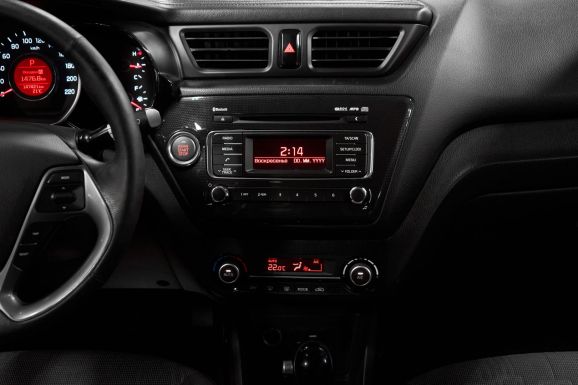 Kia Rio Premium, 1.6 л, АТ, 2015 фото 11