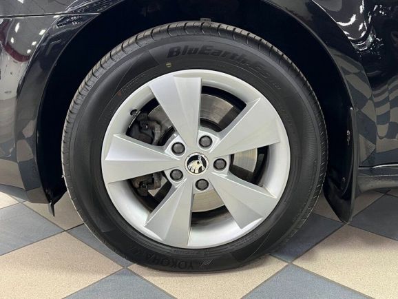 Skoda Octavia Style, 1.8 л, Робот, 2013 фото 9