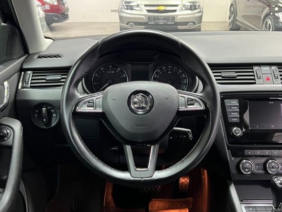 Skoda Octavia Style, 1.8 л, Робот, 2013 фото 11