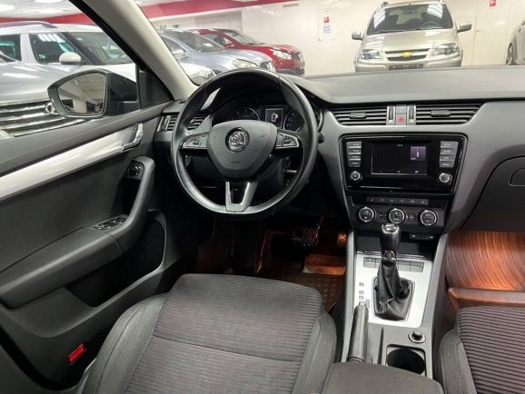 Skoda Octavia Style, 1.8 л, Робот, 2013 фото 14
