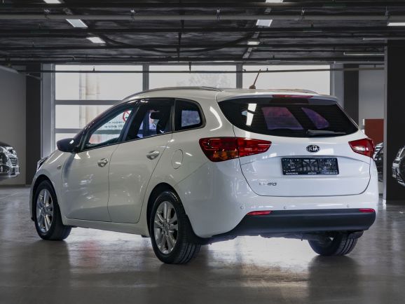 Kia Ceed Luxe, 1.6 л, АТ, 2015 фото 8