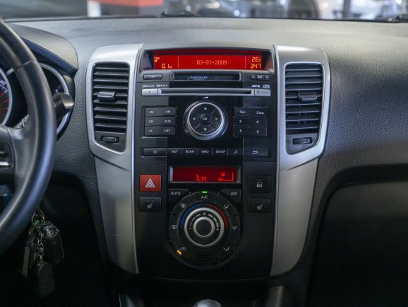 Kia Venga Prestige, 1.6 л, АТ, 2013 фото 15