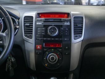 Kia Venga Prestige, 1.6 л, АКПП, 2013 фото 15