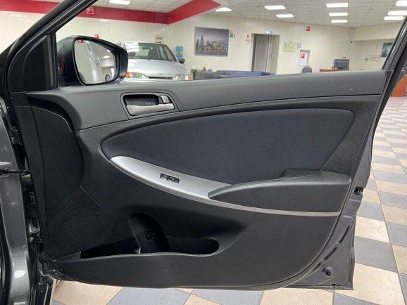 Hyundai Solaris Comfort, 1.6 л, АТ, 2015 фото 2