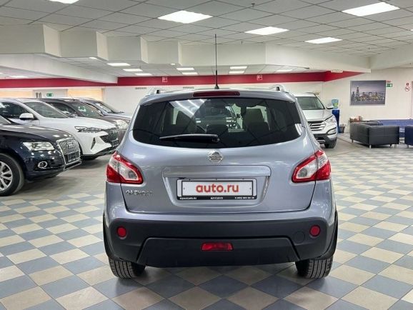 Nissan Qashqai SE+, 2.0 л, Вариатор, 2011 фото 6