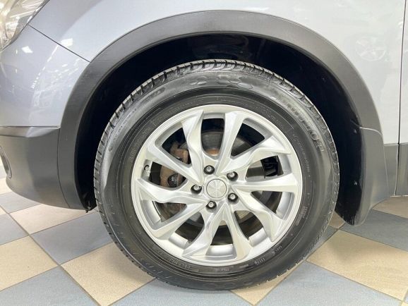 Nissan Qashqai SE+, 2.0 л, Вариатор, 2011 фото 9