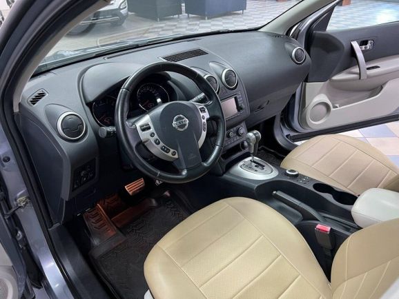 Nissan Qashqai SE+, 2.0 л, Вариатор, 2011 фото 18