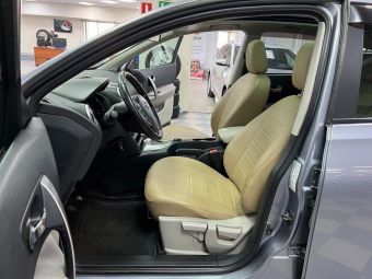 Nissan Qashqai SE+, 2.0 л, CVT, 2011 фото 19