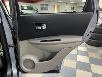 Nissan Qashqai SE+, 2.0 л, CVT, 2011 фото 1