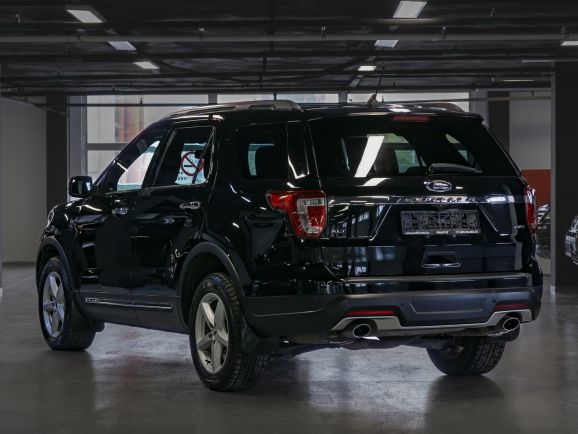 Ford Explorer XLT, 3.5 л, АТ, 2018 фото 8