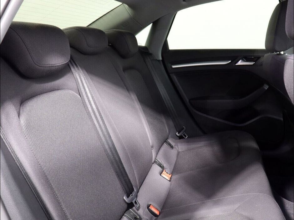 Audi A3, 1.5 л, Робот, 2020 фото 1