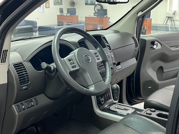 Nissan Pathfinder LE +camera, 2.5 л, АТ, 2012 фото 12