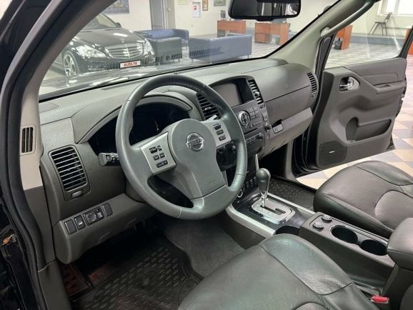 Nissan Pathfinder LE +camera, 2.5 л, АТ, 2012 фото 18
