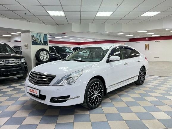 Nissan Teana Premium, 2.5 л, Вариатор, 2012 фото 3