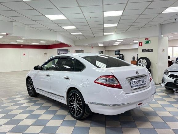 Nissan Teana Premium, 2.5 л, Вариатор, 2012 фото 8