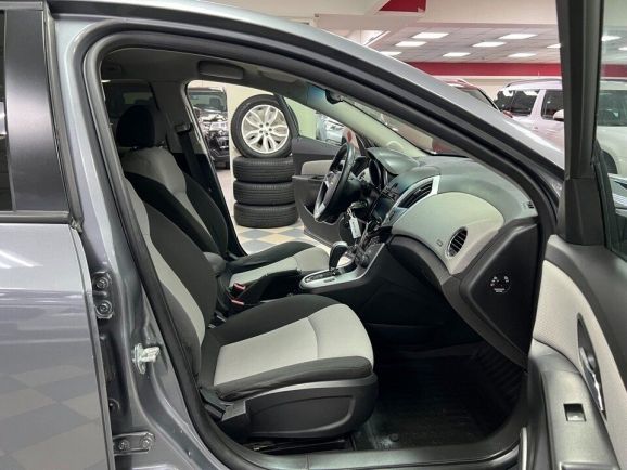 Chevrolet Cruze LTZ, 1.8 л, АТ, 2013 фото 13