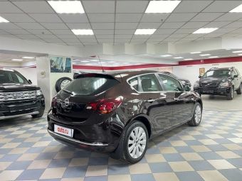 Opel Astra Cosmo, 1.4 л, АКПП, 2013 фото 4