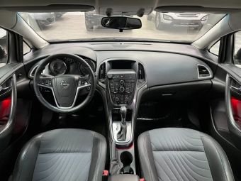 Opel Astra Cosmo, 1.4 л, АКПП, 2013 фото 12